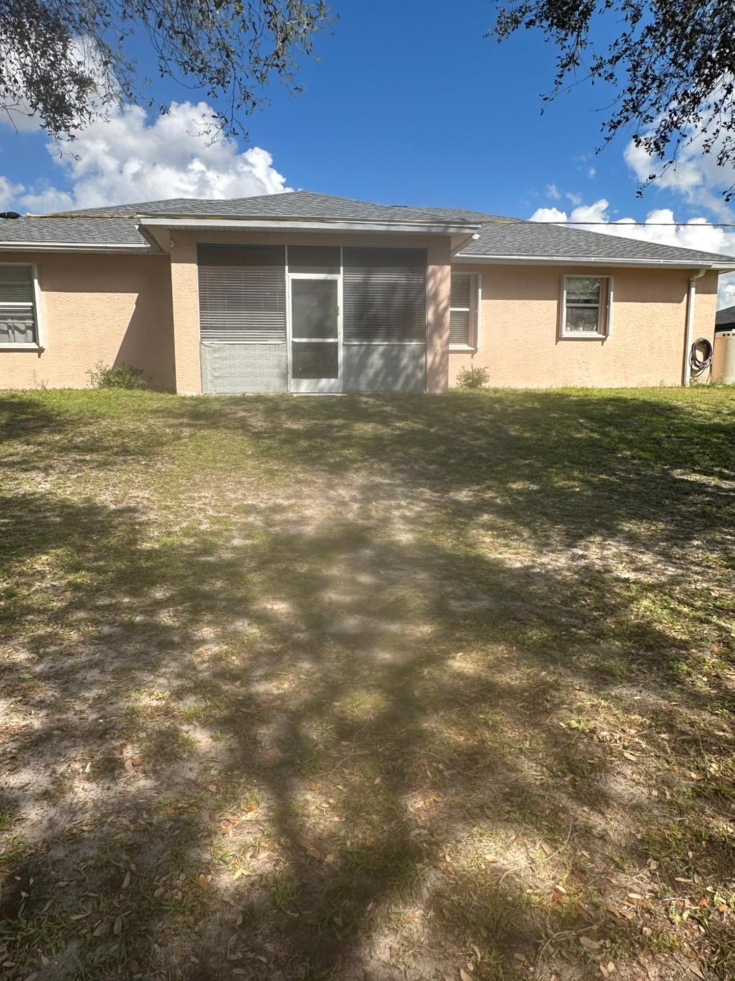 Quiet Room In A Family Home Lehigh Acres Exterior photo